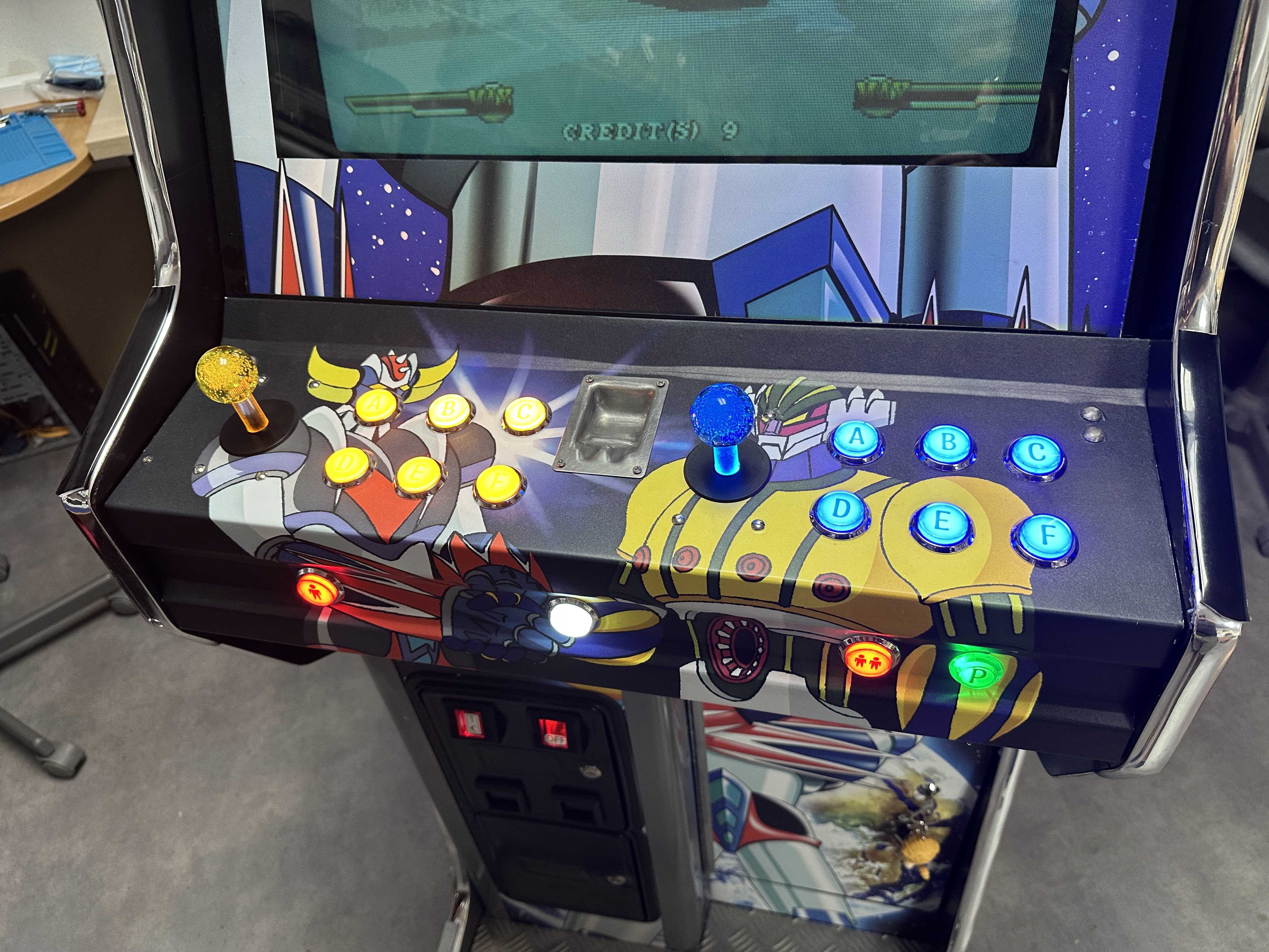 Borne Goldorak CRT Collector 8